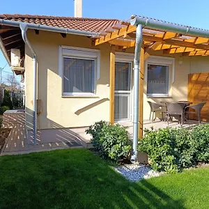 Airport Apartman